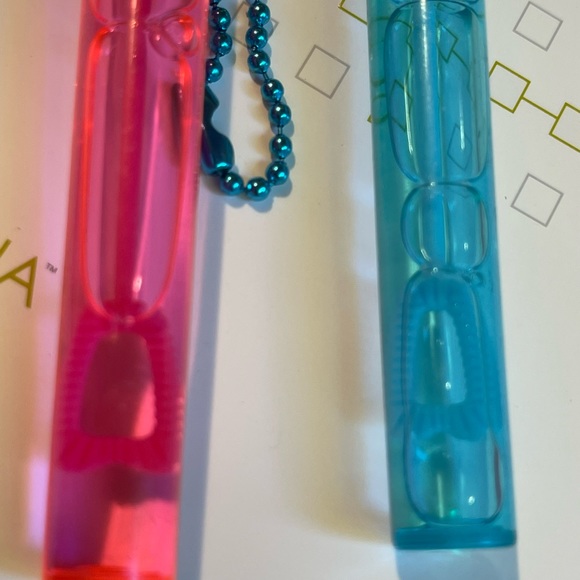 Bubble Necklace 4” high colorful chain refillable 💜heart or star cut out💙 - Picture 7 of 9